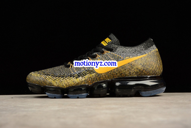 Nike Air VaporMax Black Golden